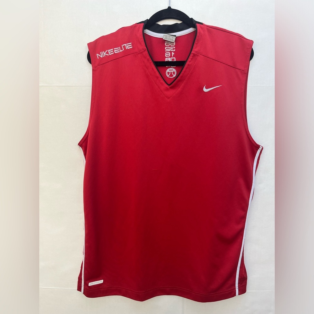 Nike Elite Red Sleeveless Shirt